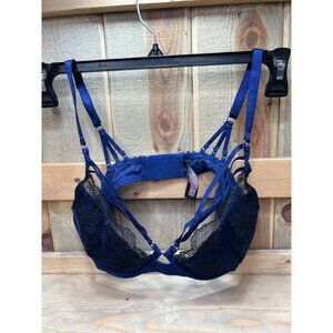 Victorias Secret Very Sexy Plunge Bra Blue Lace Strappy Detail Size 36C